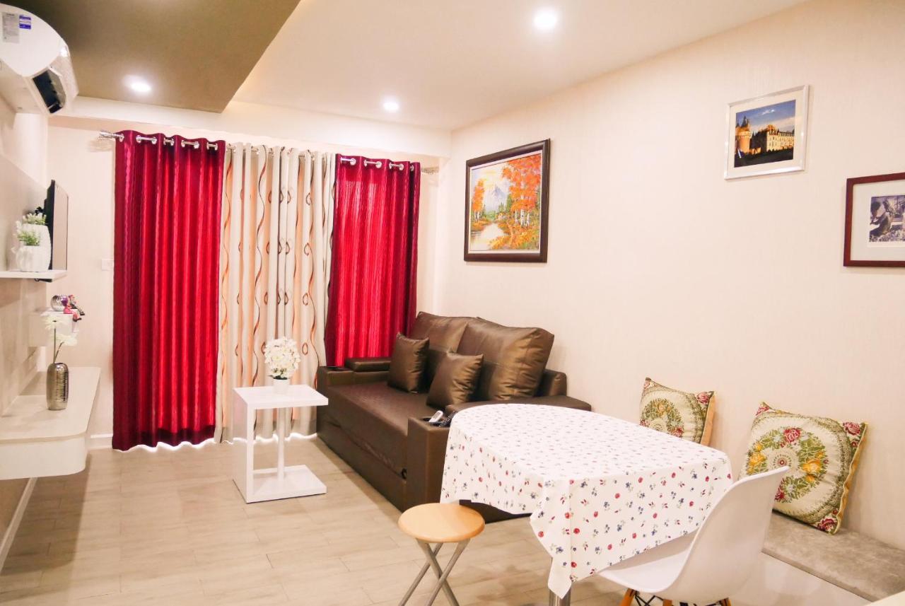 Seven Seas Pattaya & Sofa Bed *